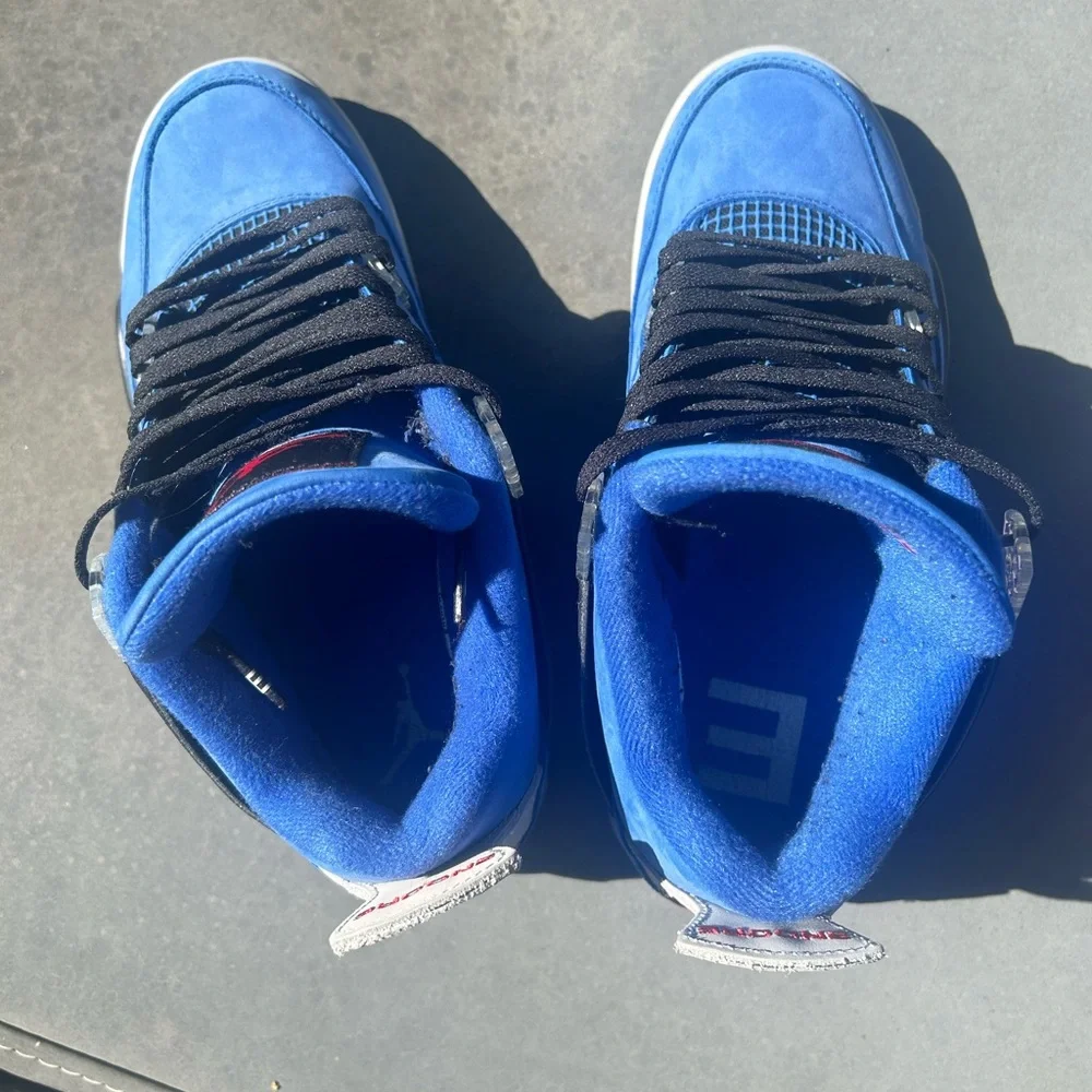 Encore Eminem Jordan 4